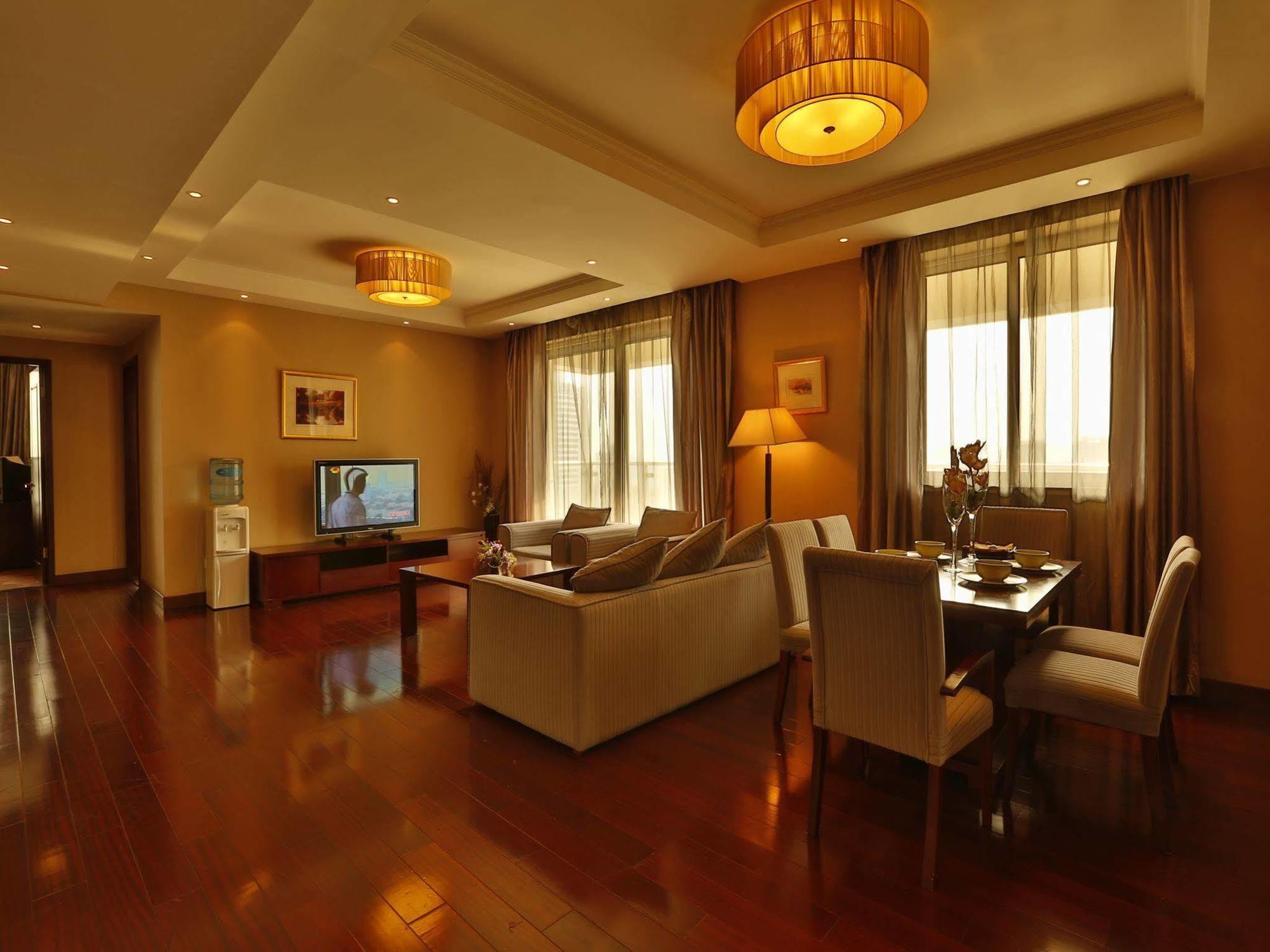 Rayfont Celebrity Hotel & Apartment Shanghai Exterior photo