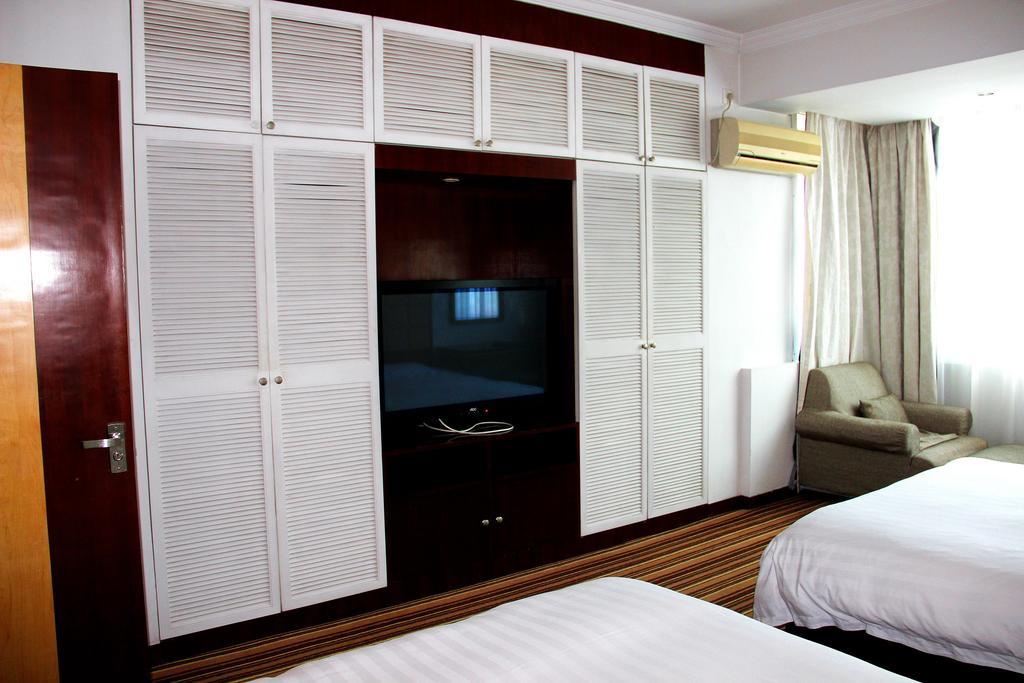 Rayfont Celebrity Hotel & Apartment Shanghai Exterior photo