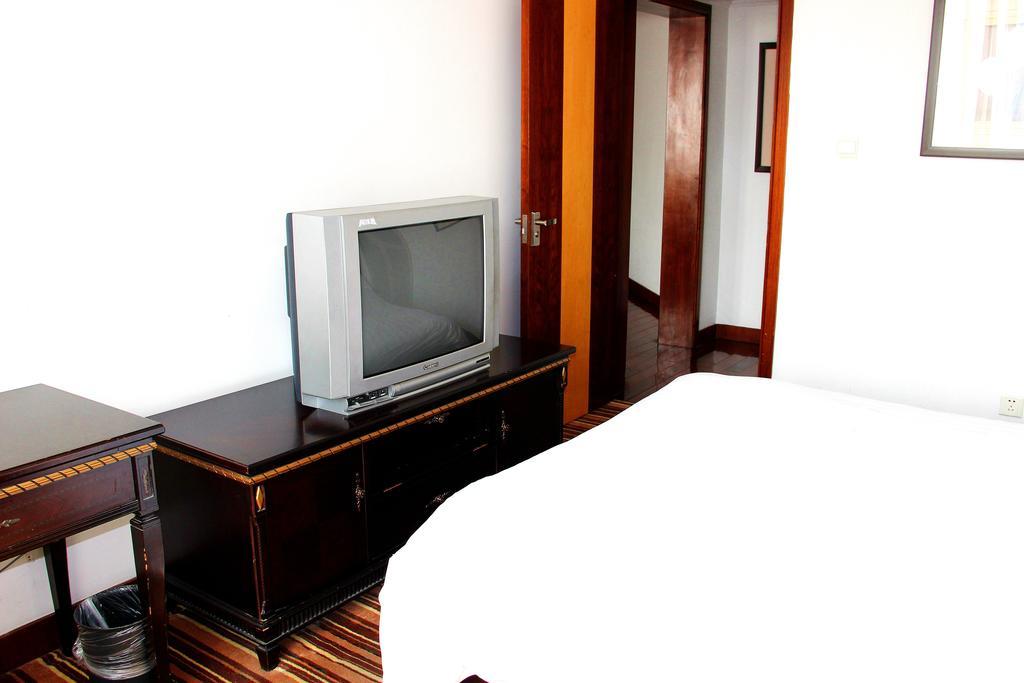 Rayfont Celebrity Hotel & Apartment Shanghai Exterior photo